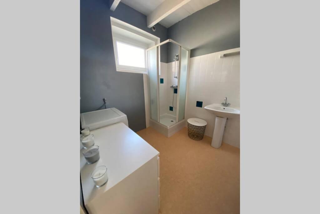 Jolie Maison En Plein Centre Du Guilvinec エクステリア 写真